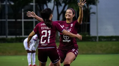 Gabriela Villagrand tuvo un debut de ensueño con Saprissa