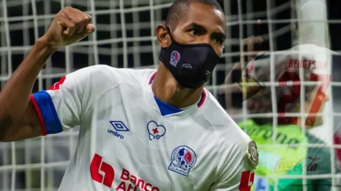 A Jerry Bengtson no le preocupa el juego de vuelta ante Motagua