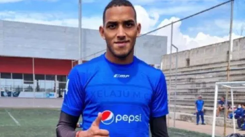 El panameño Manuel Morán está listo para debutar con Xelajú