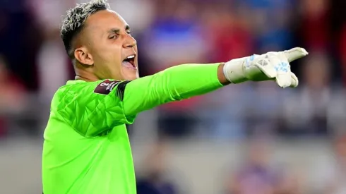 Keylor Navas no pudo arribar este lunes a Kuwait para incorporarse a la Sele, lo hará este martes (Getty)