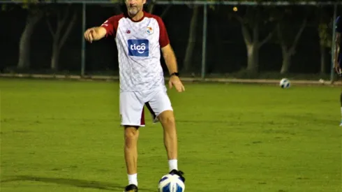 Thomas Christiansen se mostró molesto tras el empate de Panamá