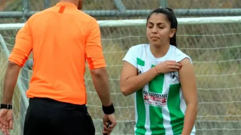 Samaria Gómez anota el gol de la victoria para su equipo en Grecia