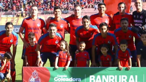 Municipal da de baja a tres jugadores
