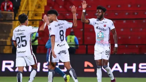 Alajuelense logró histórica victoria ante el Twente en amistoso internacional.