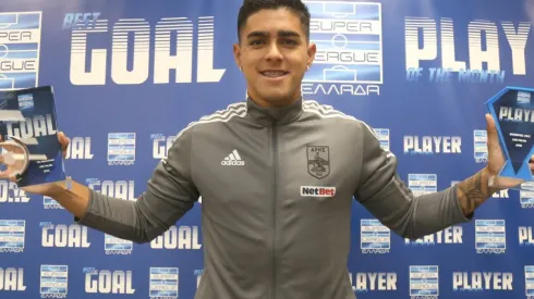 Luis Palma arrasó con los premios individuales en la Superliga de Grecia