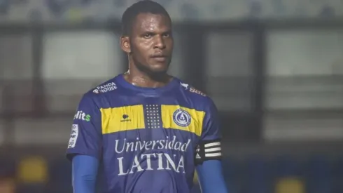 Joseph Cox jugará en Sudamérica tras ser goleador de la LPF