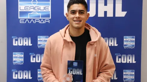Luis Palma recibe otro premio en el futbol de Grecia