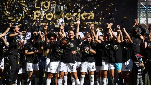 Sporting alzó la Supercopa Femenina en Costa Rica tras derrotar a Alajuelense.