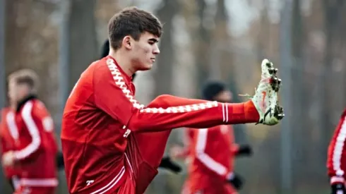 Manfred Ugalde se acerca a la UEFA Champions League