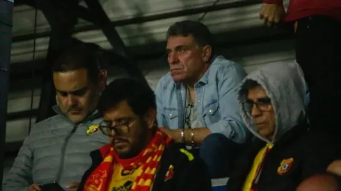 ¿Solo asiste a los partidos de Herediano? La crítica sobre Luis Fernando Suárez.