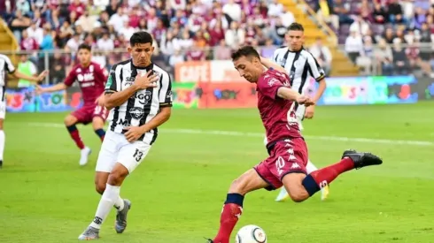 Mariano Torres anoto el gol 2.000 en la Cueva del Monstruo (UNAFUT)