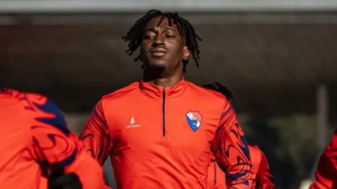 Roan Wilson debutó en Europa con victoria ante el Porto (GVFC)