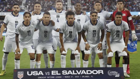 Periodista alemán llamó "granjeros" a los jugadores de El Salvador.