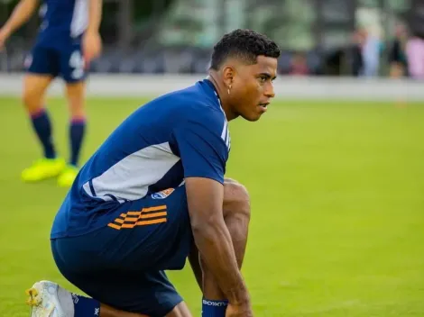 ¿Futuro definido? Allan Cruz reapareció con histórico club de Costa Rica