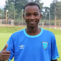 Marvin Ávila: tiene 15 años, es hijo de un seleccionado chapín y fue titular