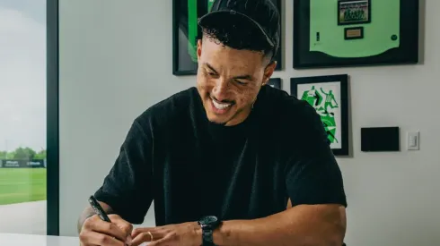 Legionario tico seguirá ligado a su club en la mejor liga del área