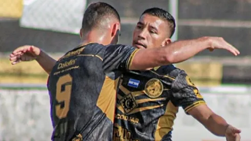 Presidente de Platense revela por qué apartaron a Anzora y Alvarado