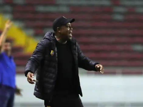 Hernán Medford maneja oferta de club sudamericano