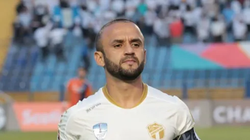 "Eran invencibles": José Contreras le apuntó a Municipal