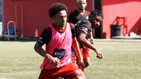 Juvenil canalero haría pruebas con equipo de Europa