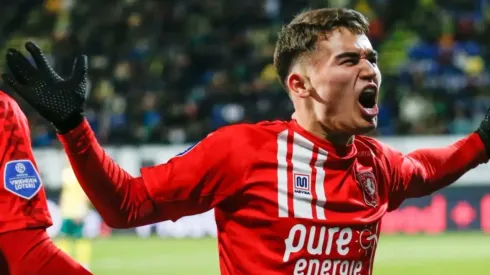 Manfred Ugalde marcó un golazo y le dio la victoria al Twente (VIDEO)
