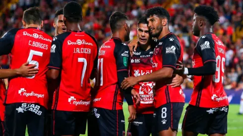 Alajuelense blinda a dos futbolistas para este mercado de pases