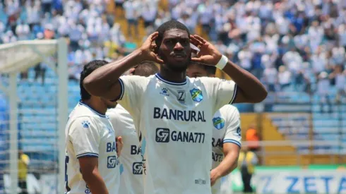 Azarías Londoño levanta interés en Sudamérica