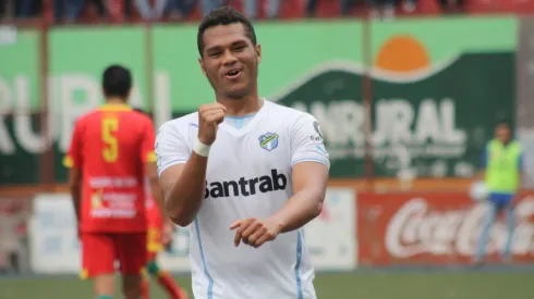 Rolando Blackburn podría volver a Comunicaciones