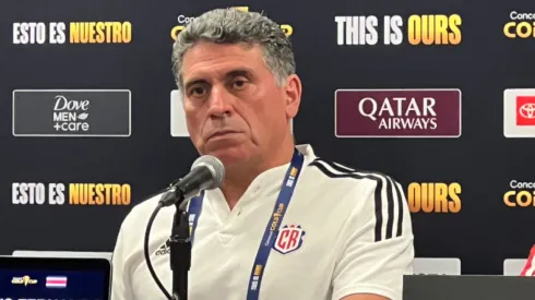 A Luis Fernando Suárez no le quita el sueño los malos resultados de Costa Rica