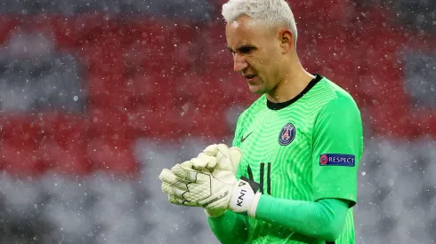Soccer Football - Champions League - Quarter Final First Leg - Bayern Munich v Paris St Germain - Allianz Arena, Munich, Germany - April 7, 2021 Paris St Germain's Keylor Navas REUTERS/Kai Pfaffenbach