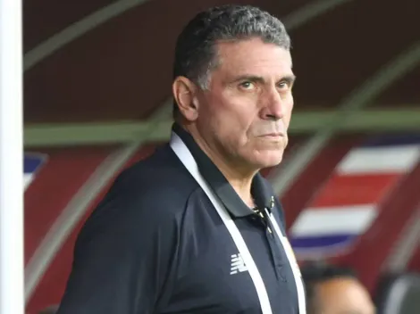 Una votación decidió el futuro de Luis Fernando Suárez