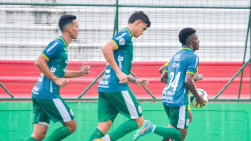 Marathón se refuerza con dos futbolistas de Uruguay