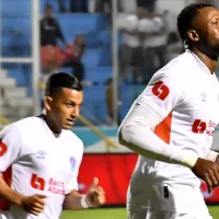 Olimpia aplastó a Real España en el Clásico