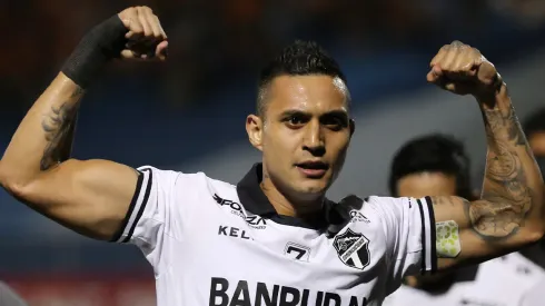 Copa Centroamericana: Comunicaciones Avanza con Autoridad a Cuartos de Final