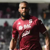 Kendall Waston lanzó un dardo a Alajuelense: \'Esos fichajes bomba se apagan en una semana\'