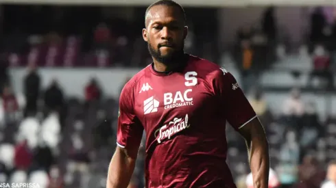Kendall Waston lanzó un dardo a Alajuelense: "Esos fichajes bomba se apagan en una semana"