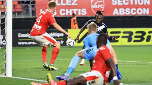 Alberth Elis sumó otra anotación en la temporada con Girondins Burdeos