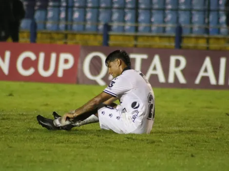 ¿Alarmas en Guatemala? Antonio Chucho López salió lesionado en la Copa Centroamericana