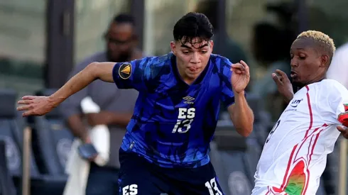 Rubén de la Barrera definió si convocará o no a Leonardo Menjívar.