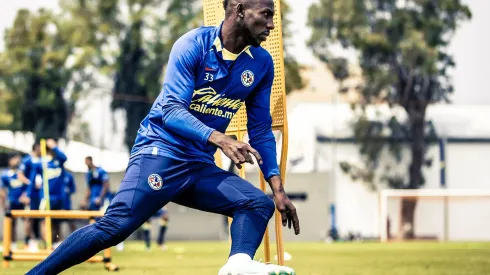 Julián Quiñones y una mala noticia para la Selección de México