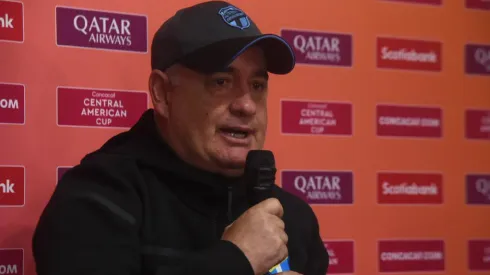 Willy Olivera presume que Comunicaciones es el único guatemalteco en una competición internacional (Emisoras Unidas)