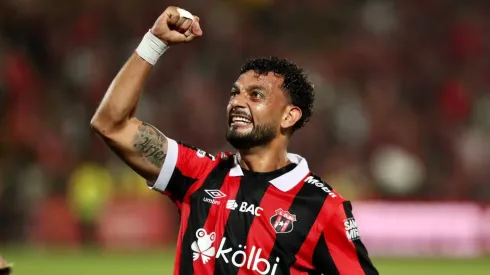 Se marcha? Michael Barrantes respondió sobre su renovación con Alajuelense