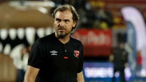 Oficial: Alajuelense definió el futuro de Andrés Carevic