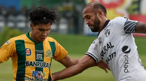 Guastatoya vs Comunicaciones juego de ida