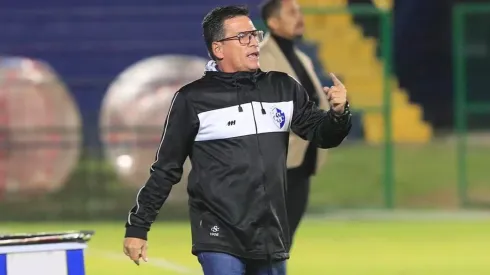 Mario García pone en duda su continuidad en Cartaginés tras caer ante Herediano