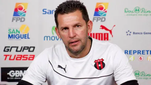 Javier Delgado negó que existan contactos para entrenar a la Liga Deportiva Alajuelense