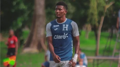 La Selección de Honduras podría perder a Douglas Martínez