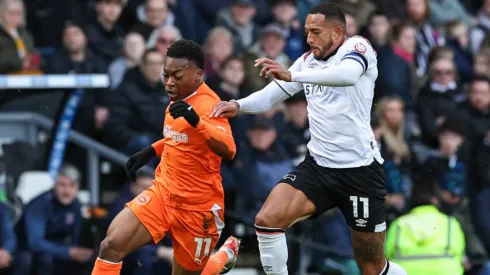 Nathaniel Méndez-Laing fue capitán en la victoria de Derby County por la League One de Inglaterra