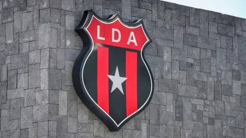 Oficial: Alajuelense anunció a un nuevo fichaje