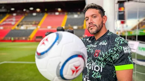 Leonel Moreira: ¿Se queda o se va? El portero de Alajuelense aclara su futuro